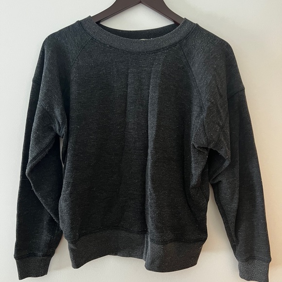 Entireworld. Sweaters - Entireworld Charcoal Crewneck